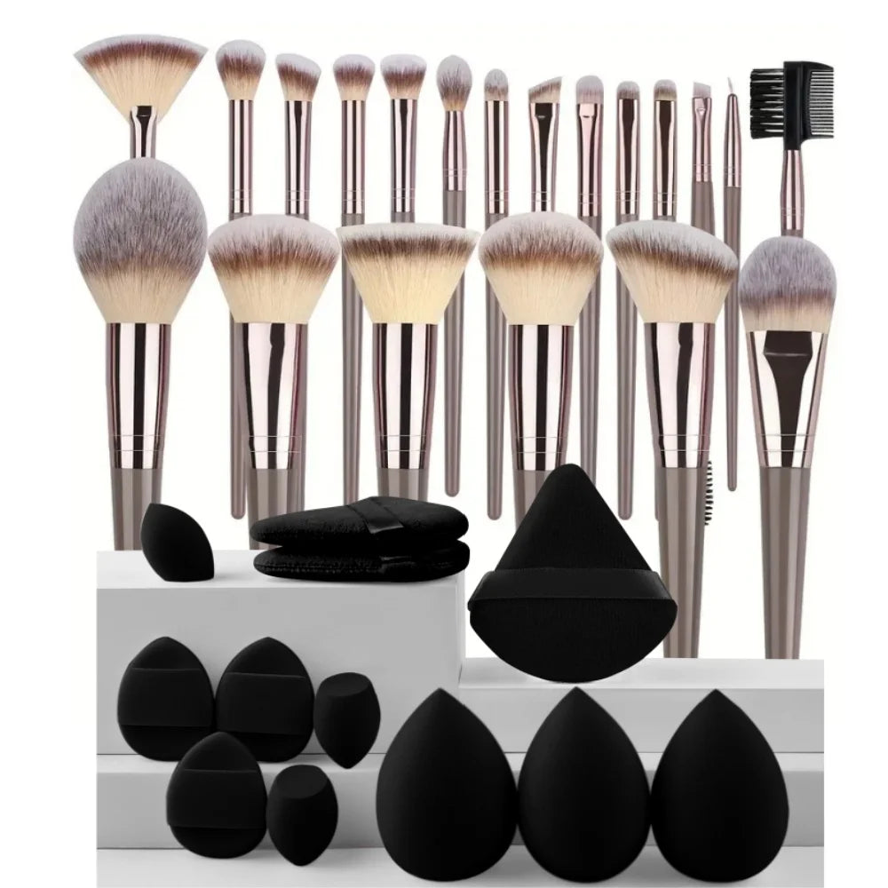 Professional Makeup Brush Set – Soft Synthetic Brushes