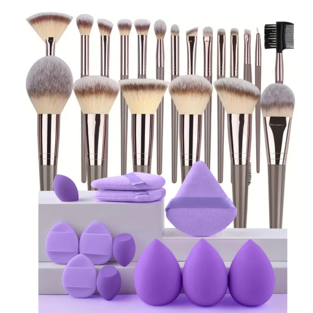 Professional Makeup Brush Set – Soft Synthetic Brushes